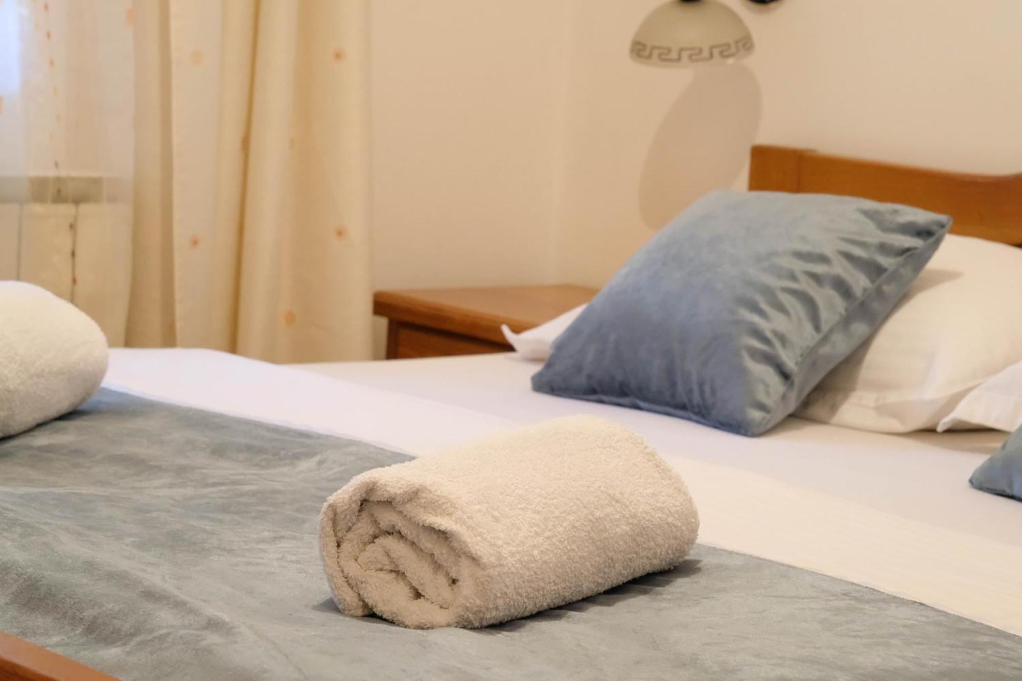 Vijecnica Bed & Breakfast *